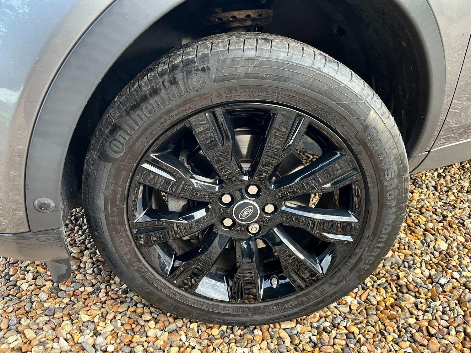 Used Land Rover Discovery Sport 2015 for sale - 76776430: Photo 16