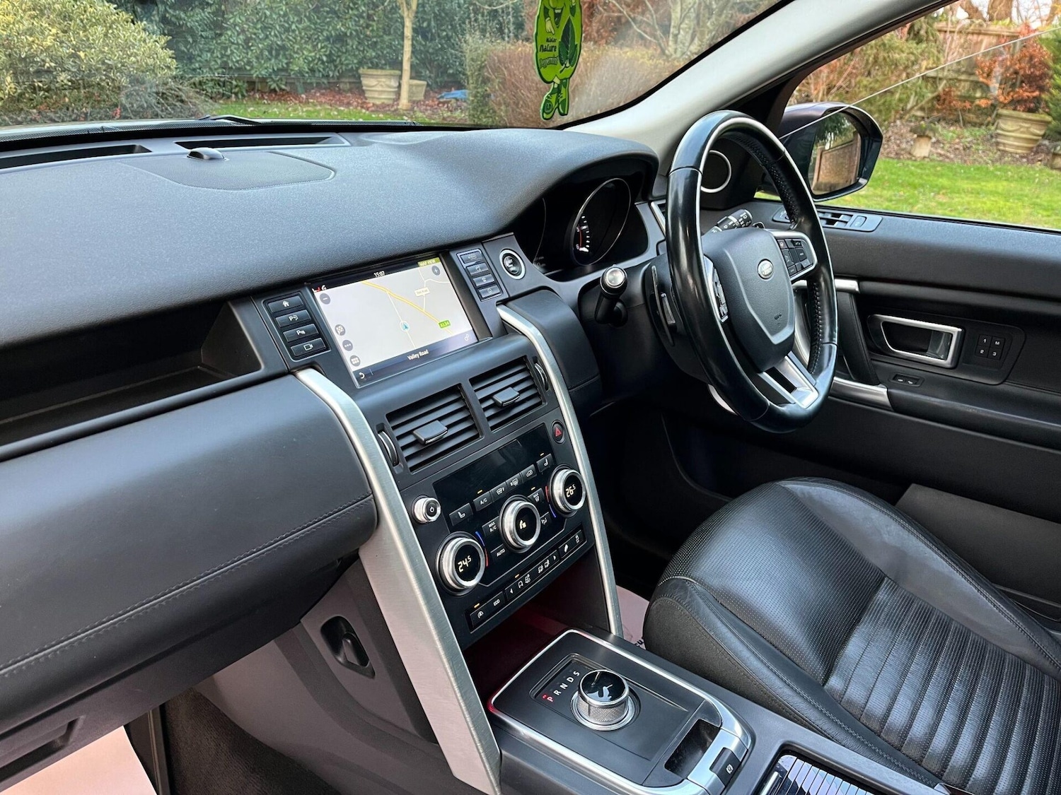 Used Land Rover Discovery Sport 2015 for sale - 76776430: Photo 30