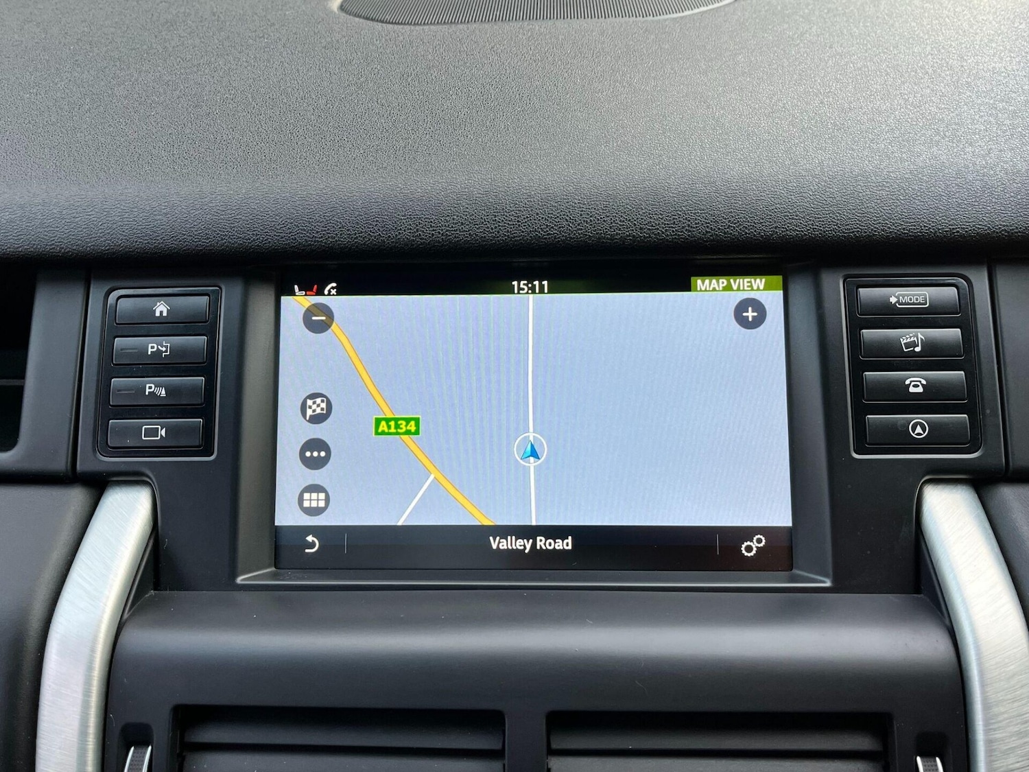 Used Land Rover Discovery Sport 2015 for sale - 76776430: Photo 7