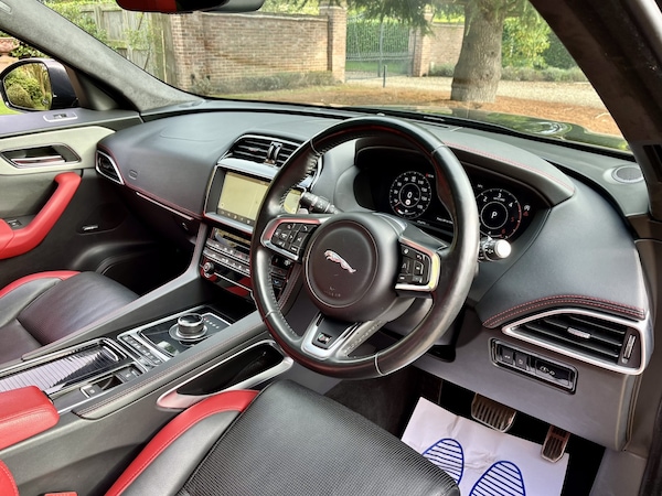 Used Jaguar F-Pace 2018 for sale - 76211873: Photo 29