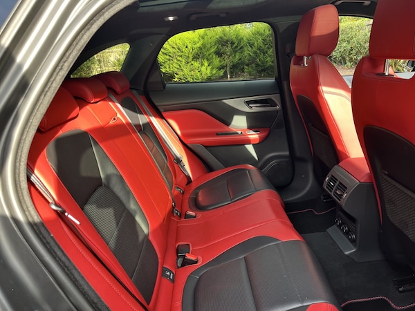 Used Jaguar F-Pace 2018 for sale - 76211873: Photo 30