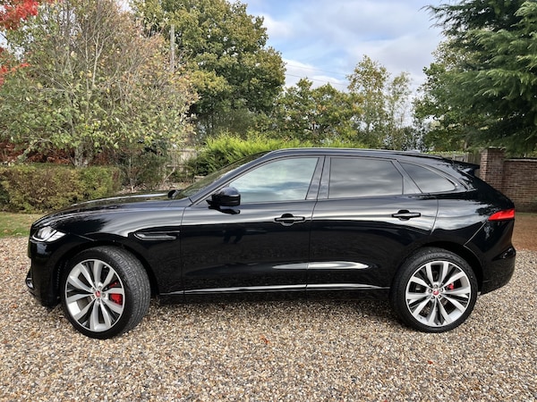 Used Jaguar F-Pace 2018 for sale - 76211873: Photo 9