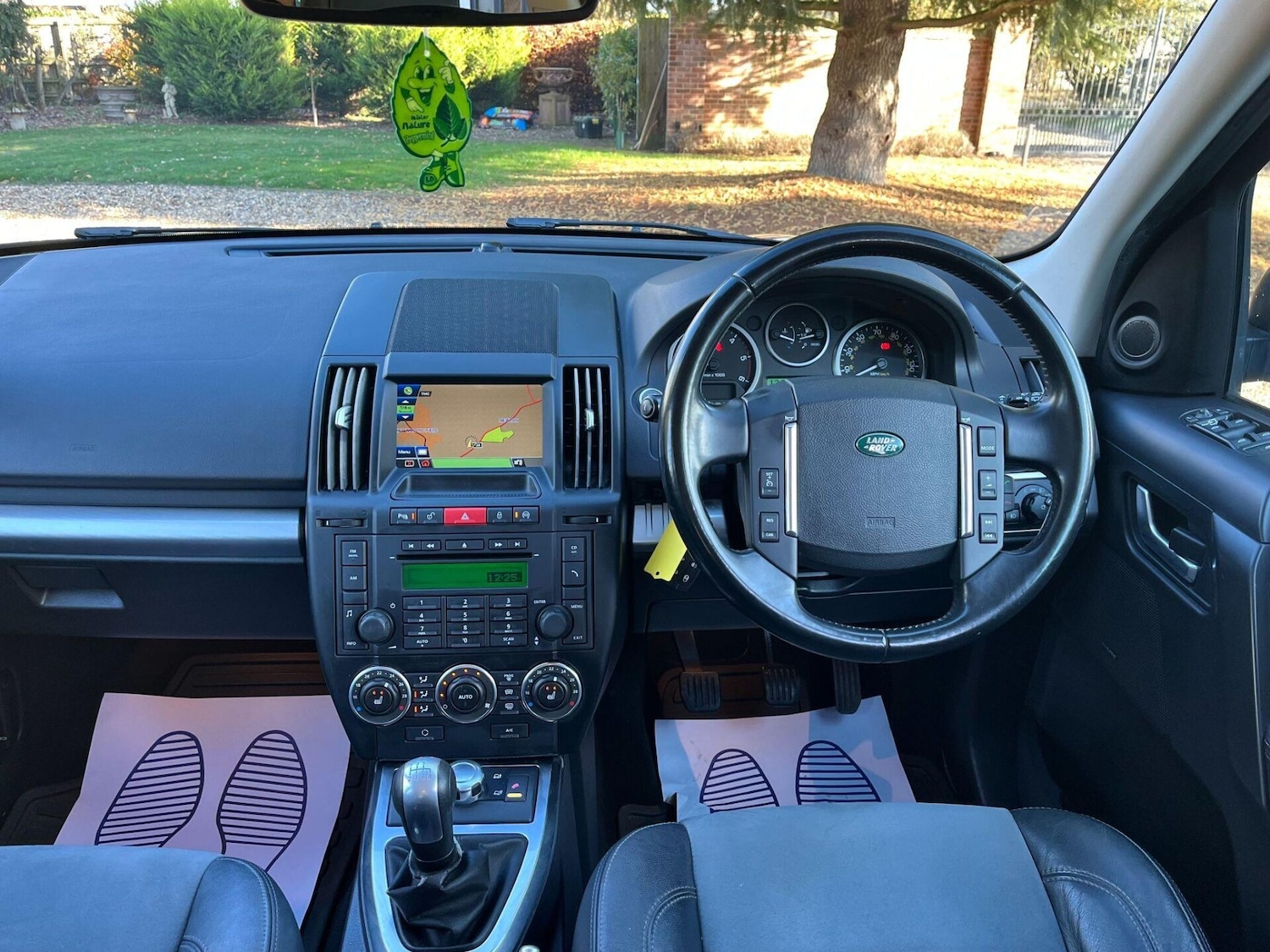 Used Land Rover Freelander 2 2012 for sale - 76776438: Photo 25