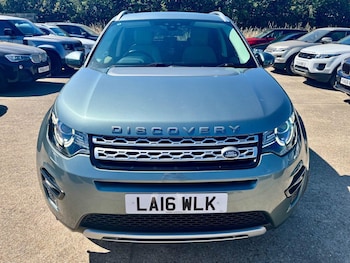 Used Land Rover Discovery Sport 2016 for sale - 79314549: Photo