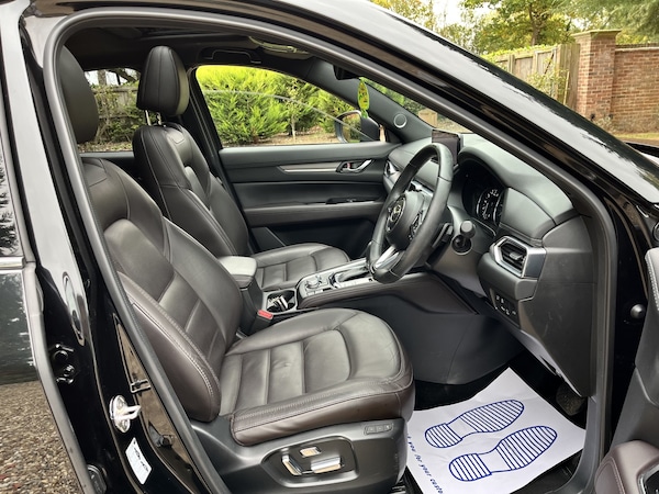 Used Mazda CX-5 2023 for sale - 76293140: Photo 2