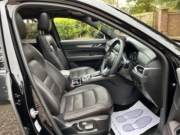 Used Mazda CX-5 2023 for sale - 76293140: Photo 2
