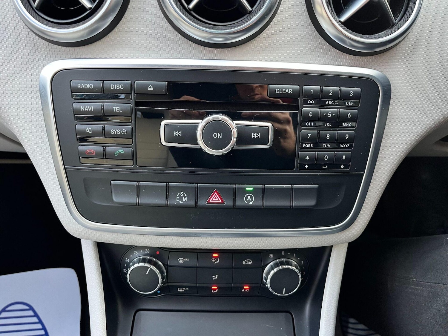 Used Mercedes-Benz A-Class 2014 for sale - 76776461: Photo 13