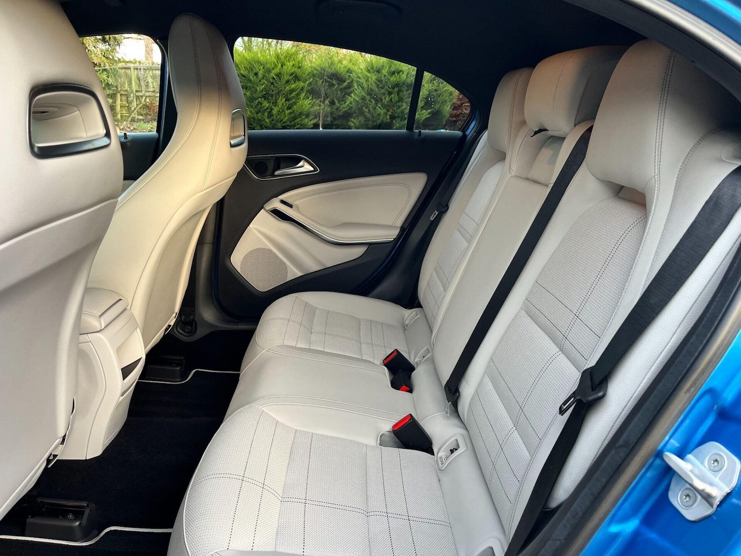 Used Mercedes-Benz A-Class 2014 for sale - 76776461: Photo 24