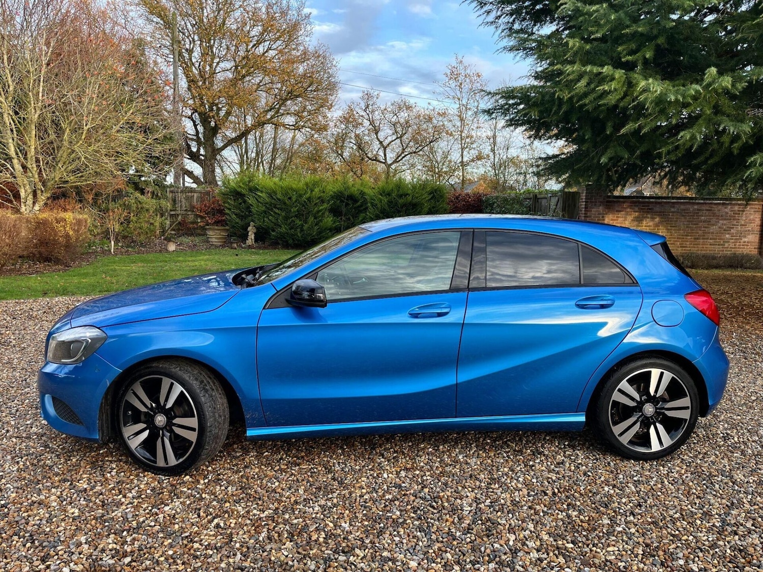 Used Mercedes-Benz A-Class 2014 for sale - 76776461: Photo 8