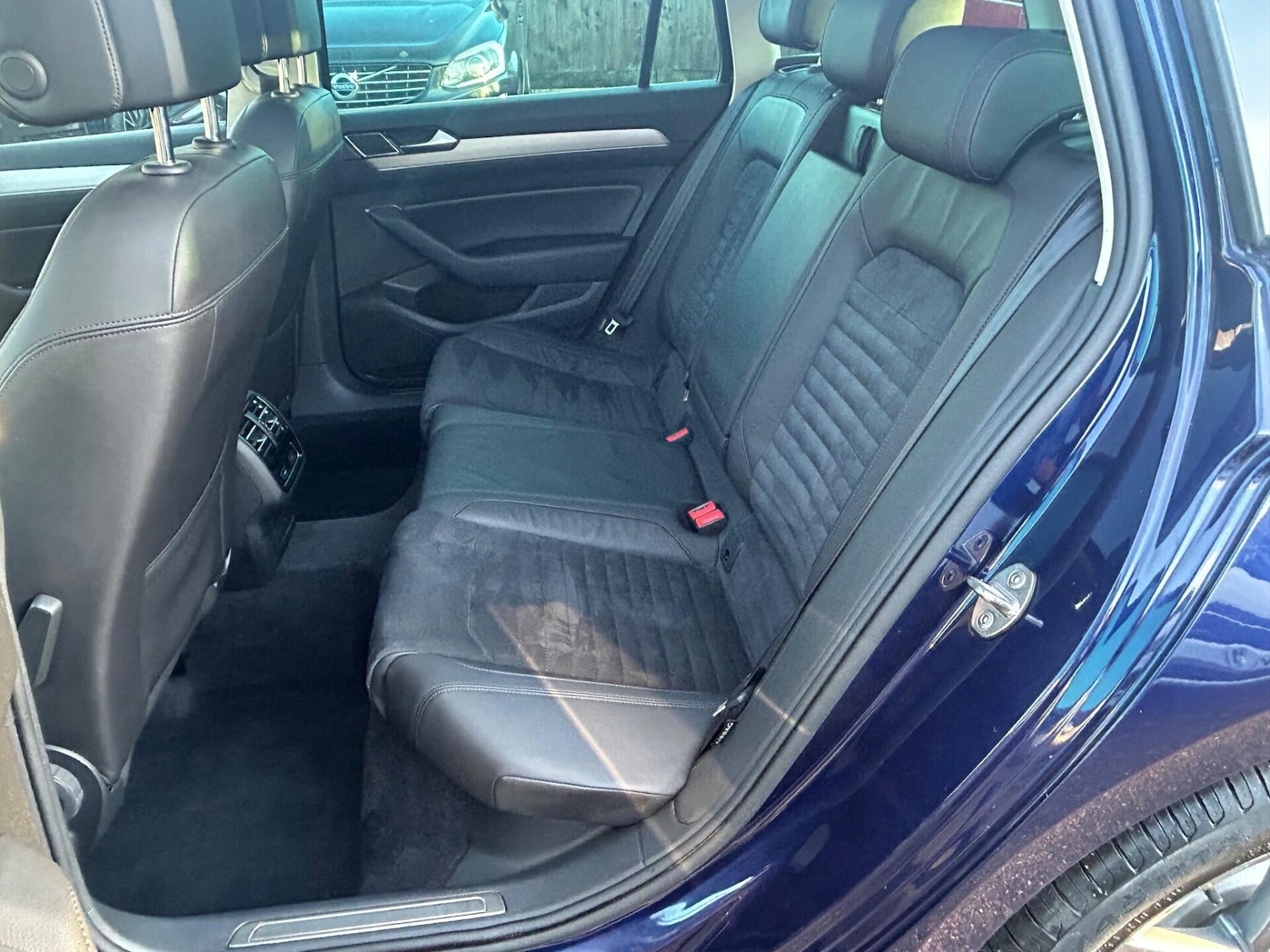 Used Volkswagen Passat 2019 for sale - 77171377: Photo 15