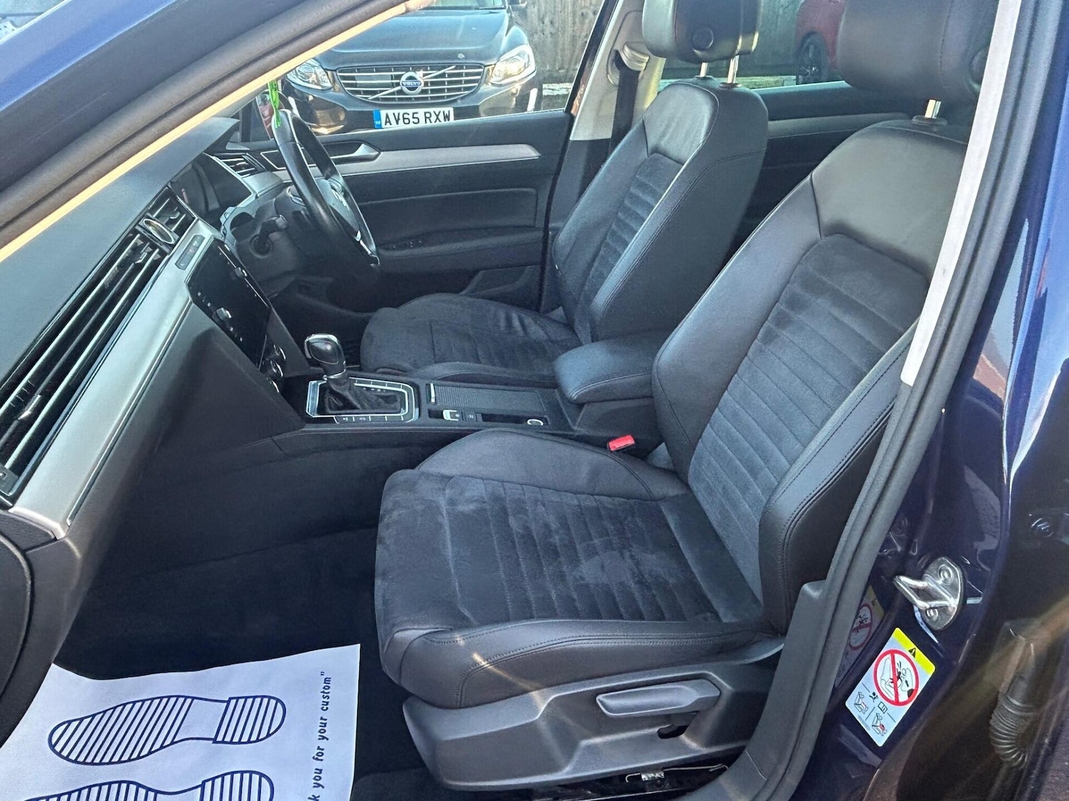 Used Volkswagen Passat 2019 for sale - 77171377: Photo 2