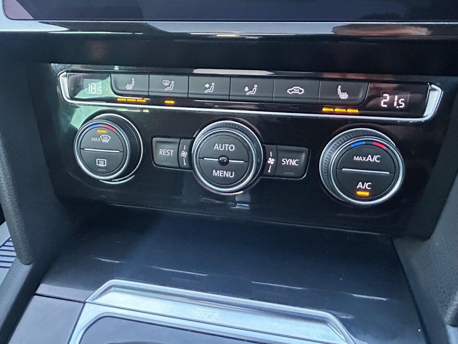 Used Volkswagen Passat 2019 for sale - 77171377: Photo 27