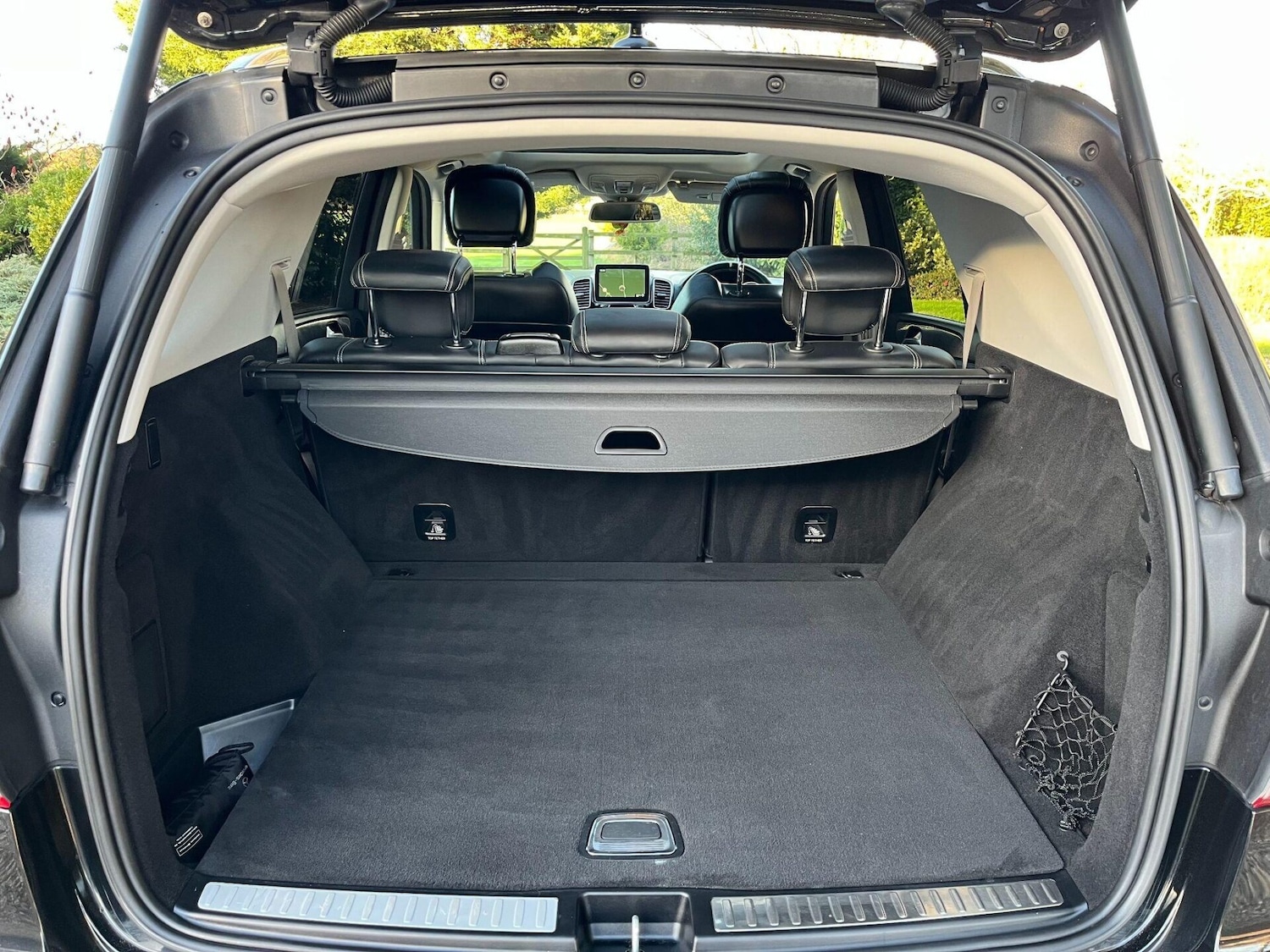 Used Mercedes-Benz GLE 2017 for sale - 76957121: Photo 32