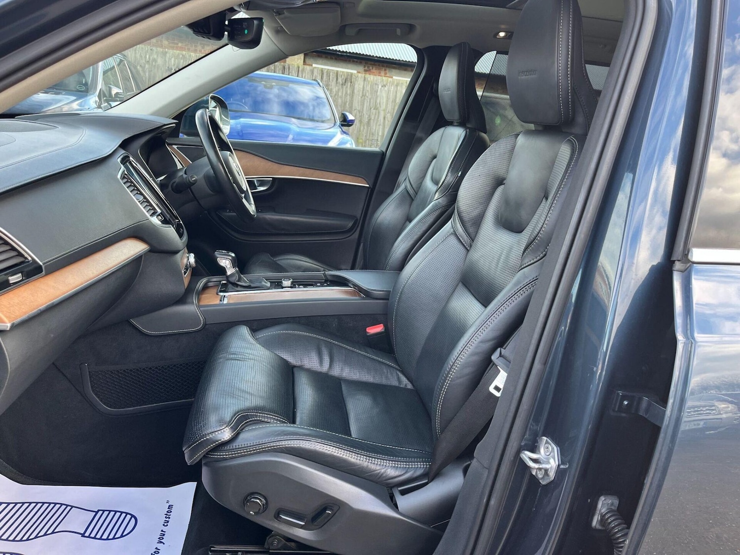 Used Volvo XC90 2019 for sale - 77506799: Photo 2