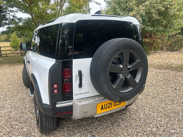 Used Land Rover Defender 90 2021 for sale - 75667783: Photo 15
