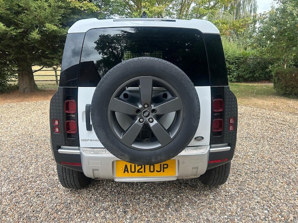 Used Land Rover Defender 90 2021 for sale - 75667783: Photo 16