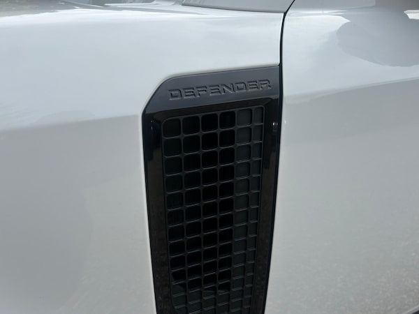 Used Land Rover Defender 90 2021 for sale - 75667783: Photo 23
