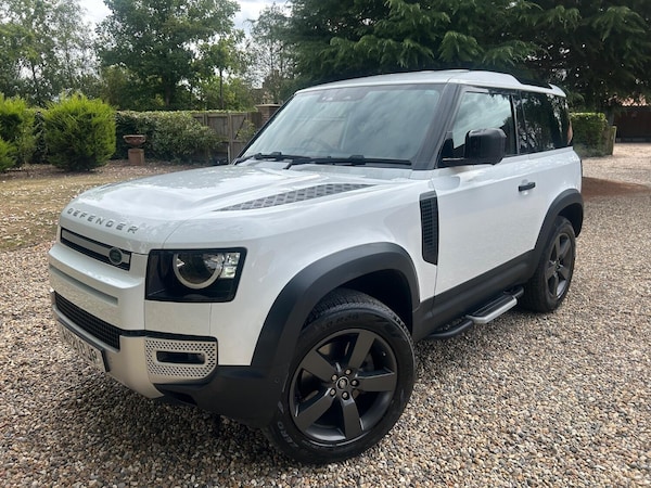Used Land Rover Defender 90 2021 for sale - 75667783: Photo 7