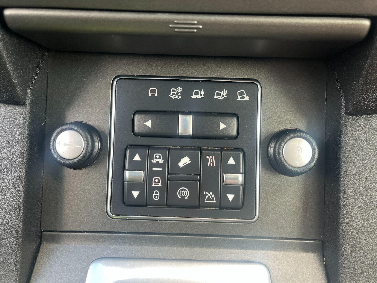 Used Land Rover Discovery 2014 for sale - 76776388: Photo 16