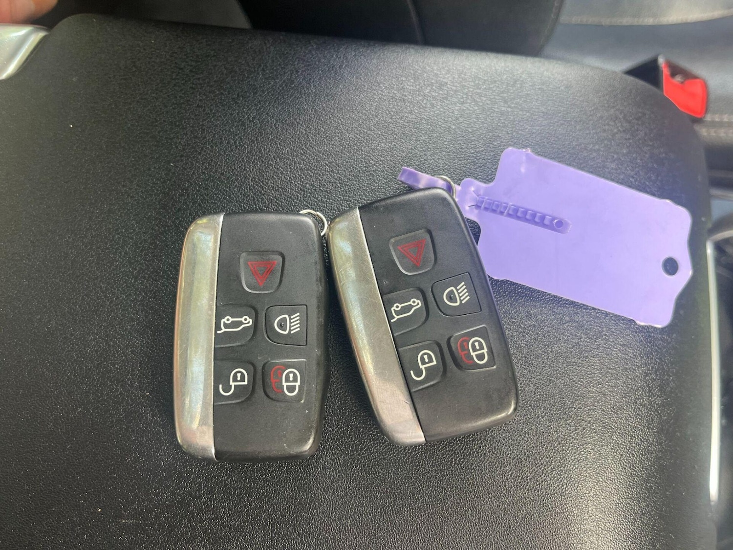 Used Land Rover Discovery 2014 for sale - 76776388: Photo 18