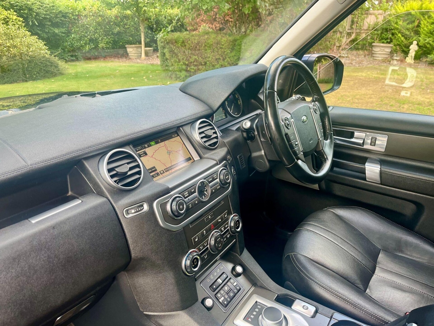 Used Land Rover Discovery 2014 for sale - 76776388: Photo 23