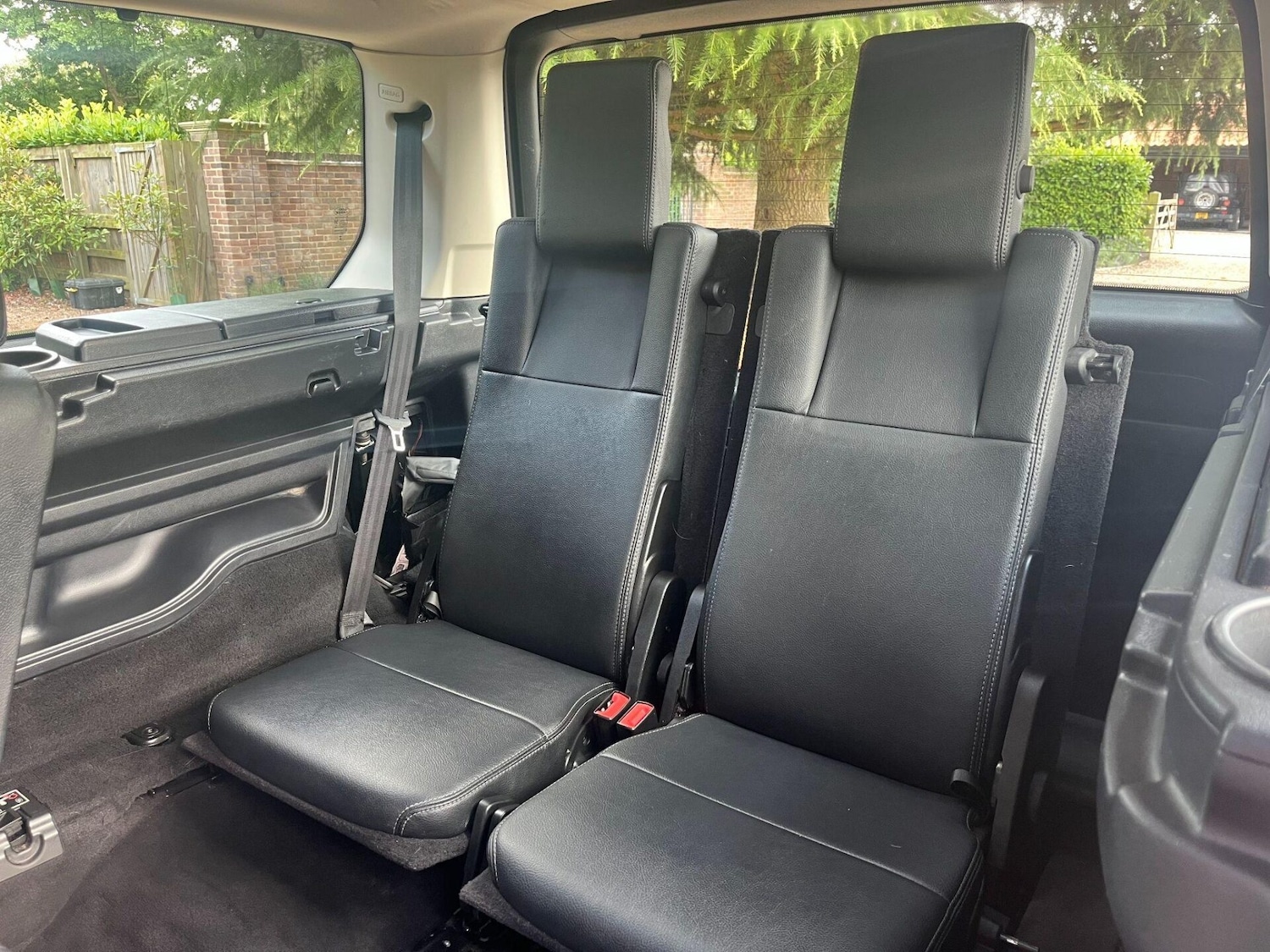 Used Land Rover Discovery 2014 for sale - 76776388: Photo 26