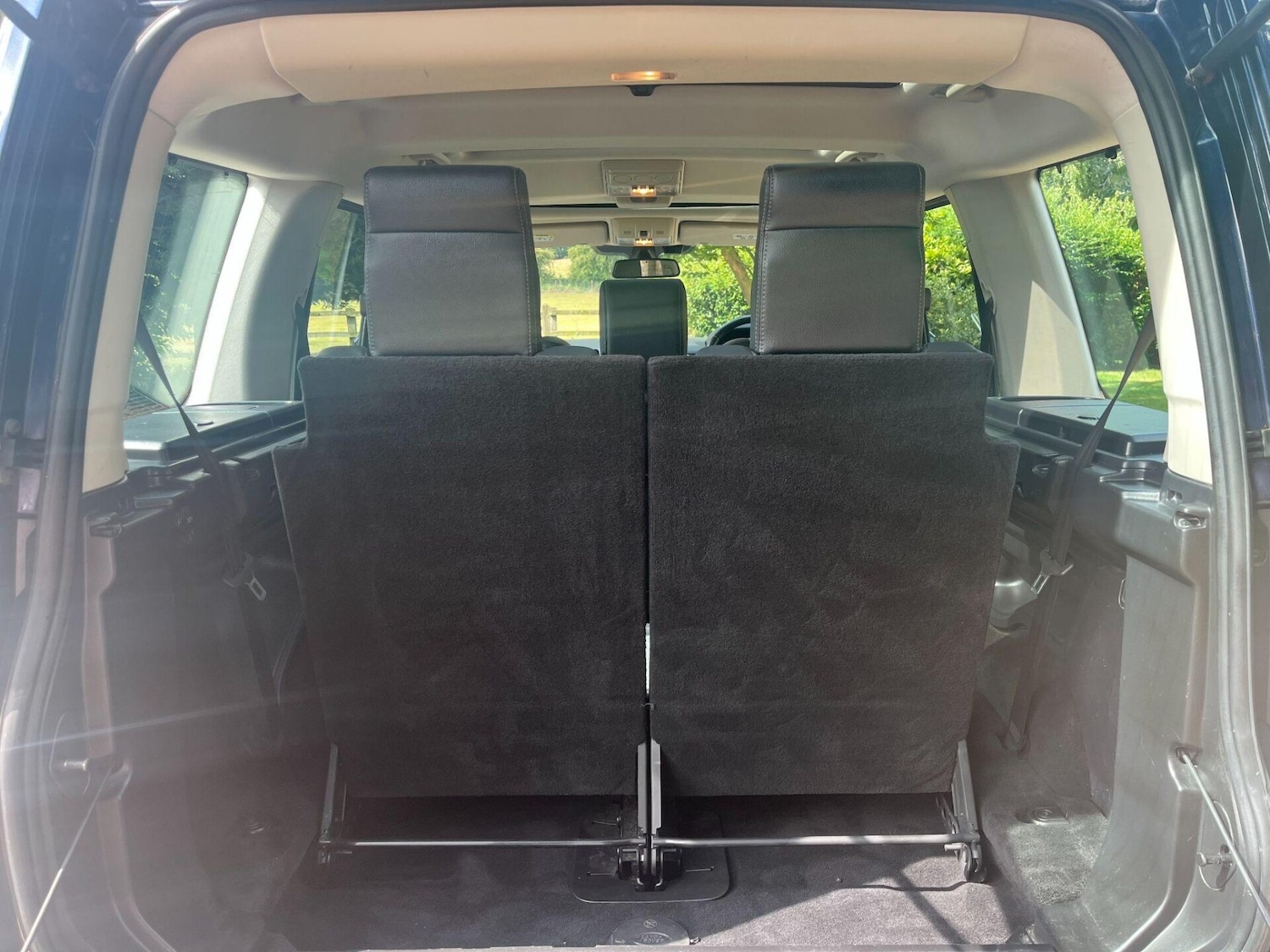 Used Land Rover Discovery 2014 for sale - 76776388: Photo 33