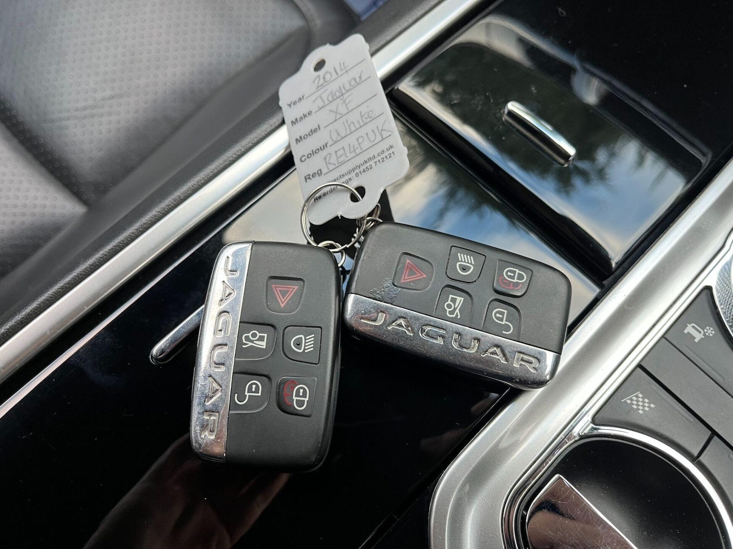 Used Jaguar XF 2014 for sale - 76776406: Photo 36