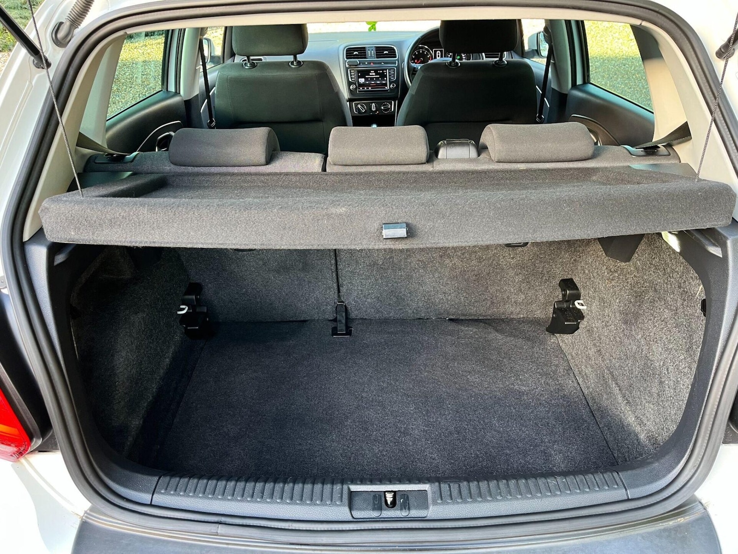 Used Volkswagen Polo 2014 for sale - 76776398: Photo 14