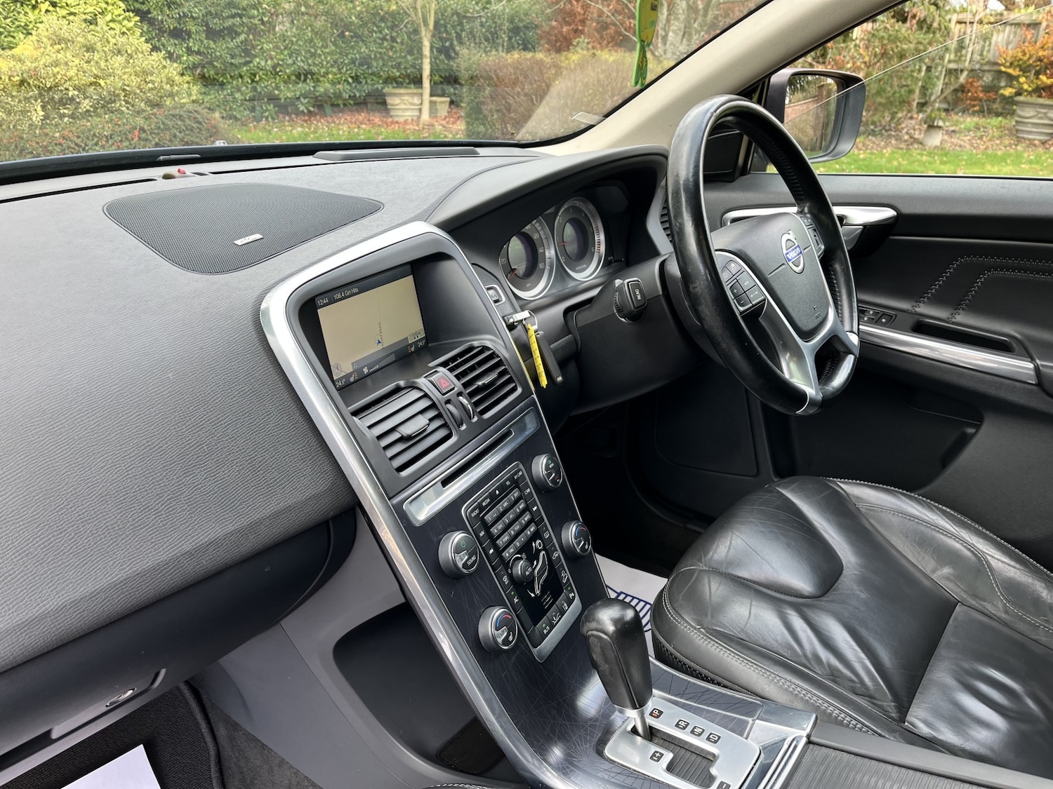 Used Volvo XC60 2012 for sale - 76751727: Photo 27