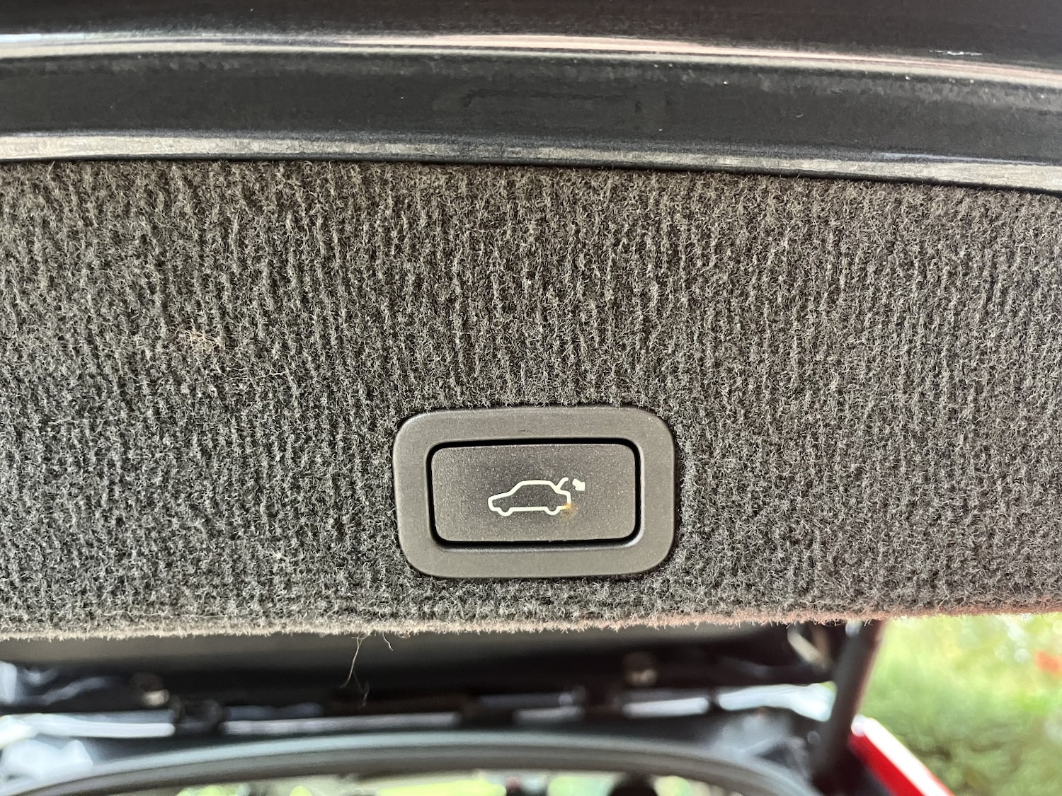 Used Volvo XC60 2011 for sale - 76181082: Photo 17