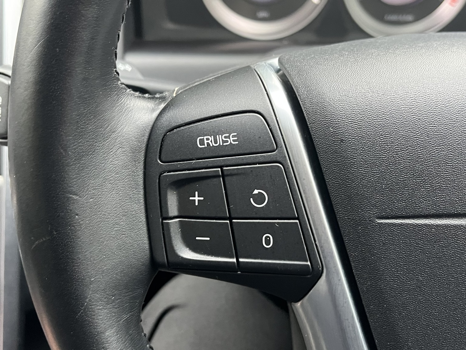 Used Volvo XC60 2011 for sale - 76181082: Photo 19