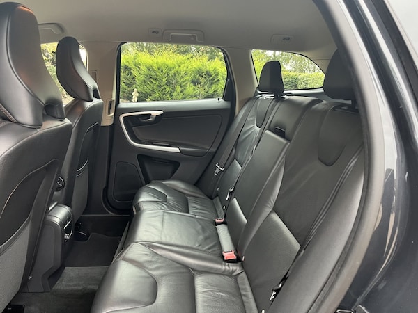 Used Volvo XC60 2011 for sale - 76181082: Photo 27