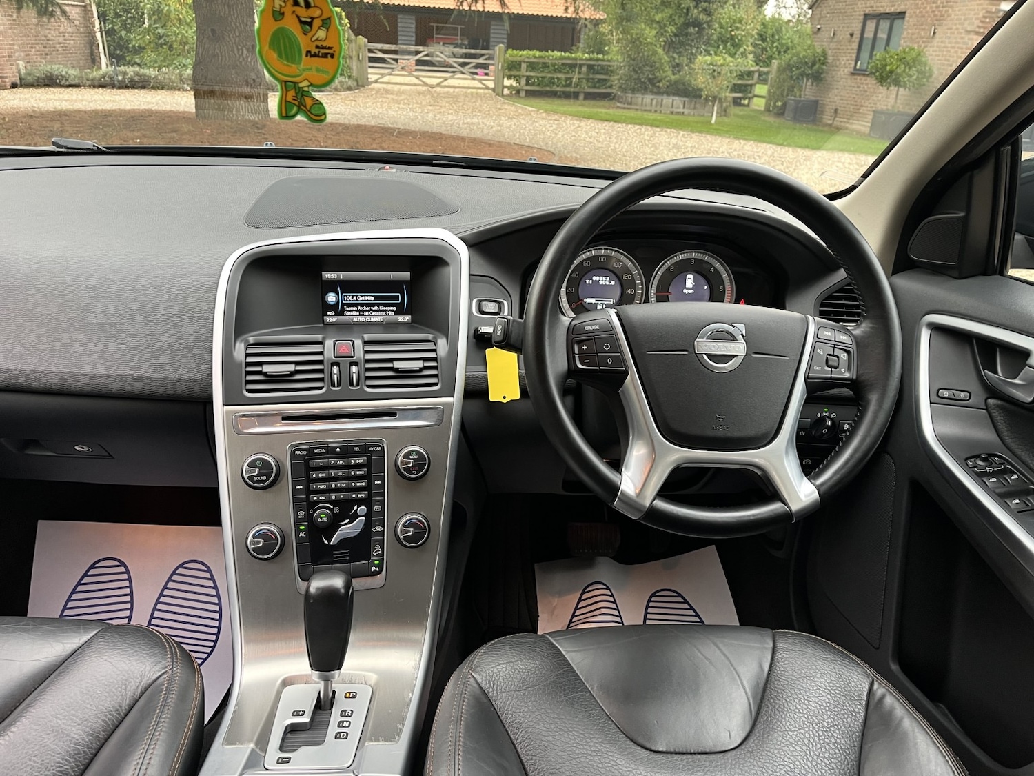 Used Volvo XC60 2011 for sale - 76181082: Photo 6