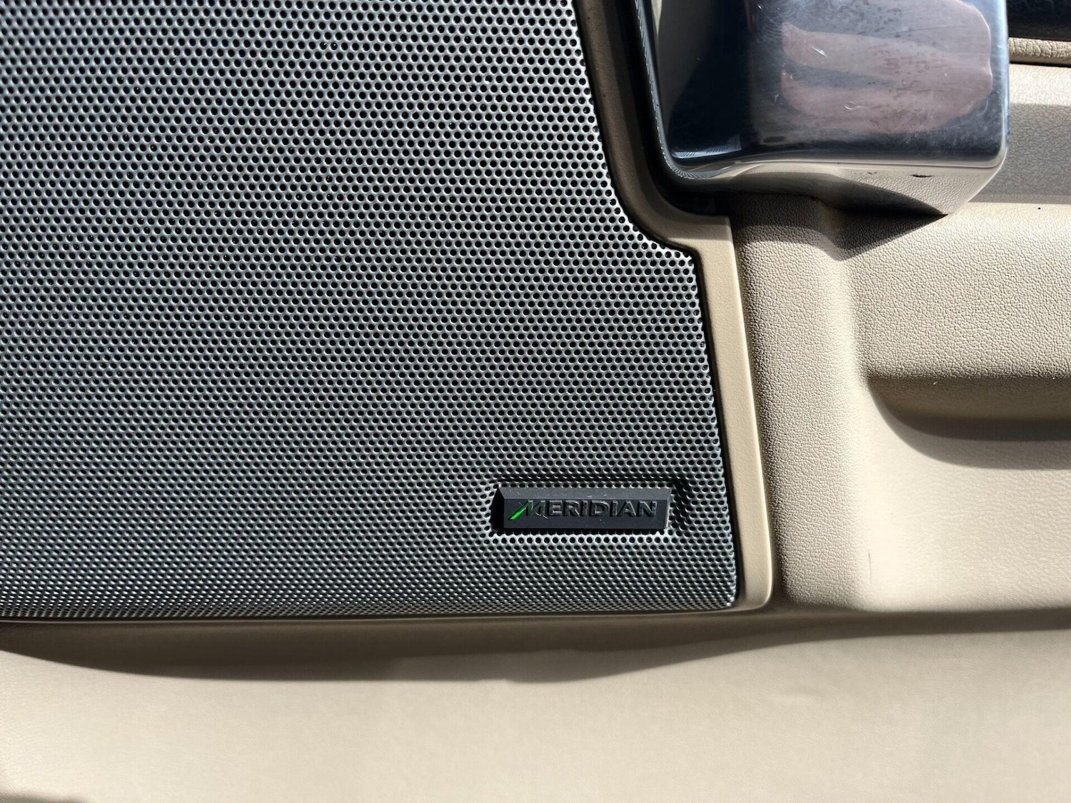 Used Land Rover Discovery 2014 for sale - 78097933: Photo 16