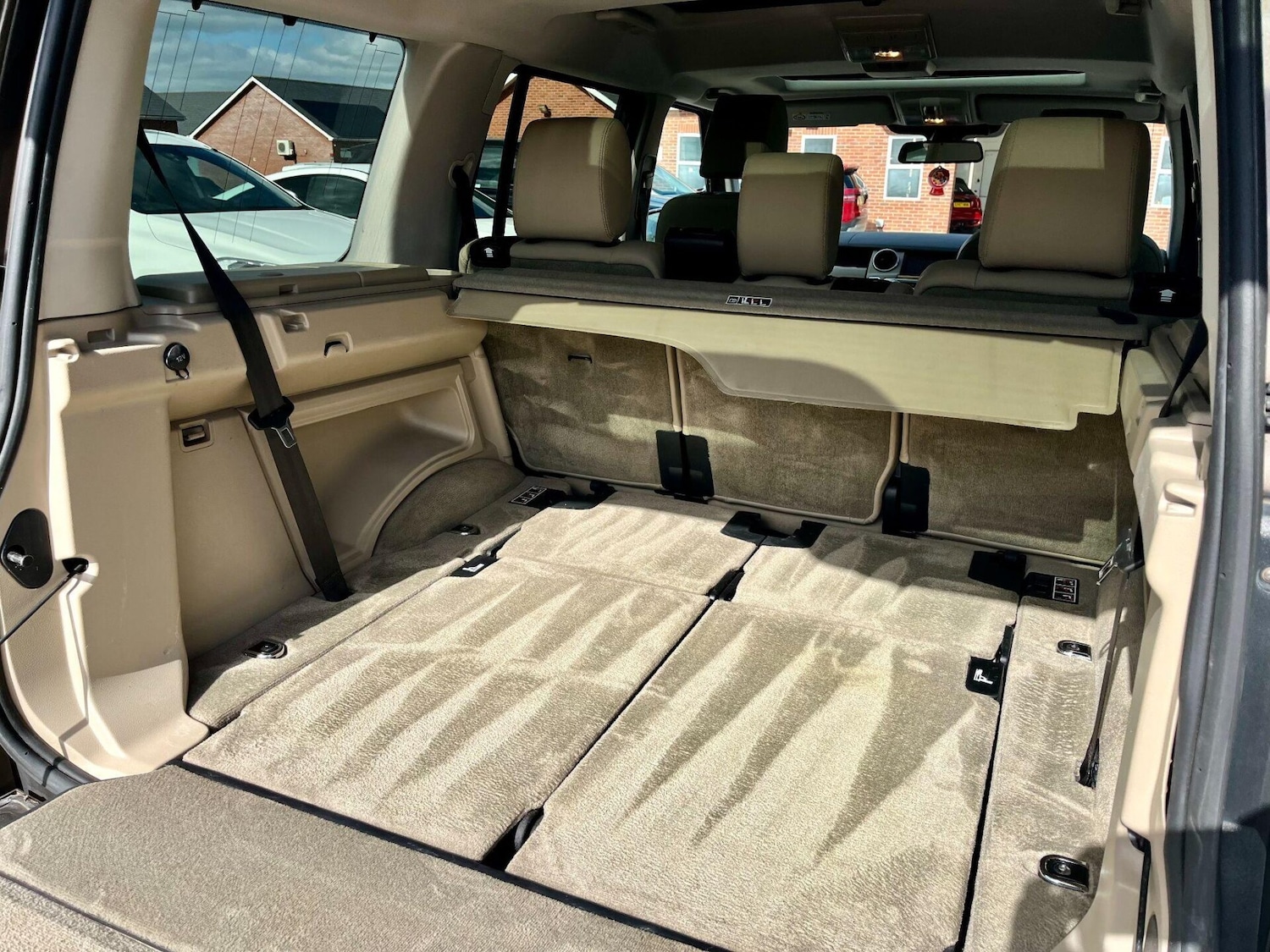 Used Land Rover Discovery 2014 for sale - 78097933: Photo 26