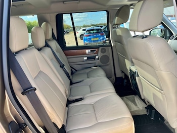 Used Land Rover Discovery 2014 for sale - 78097933: Photo