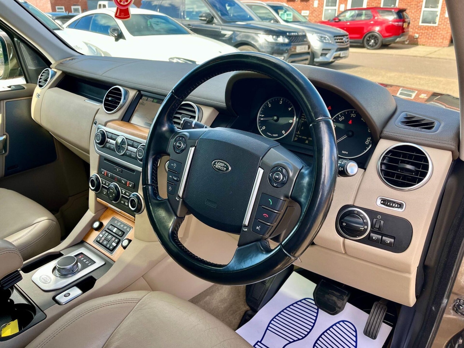 Used Land Rover Discovery 2014 for sale - 78097933: Photo 35