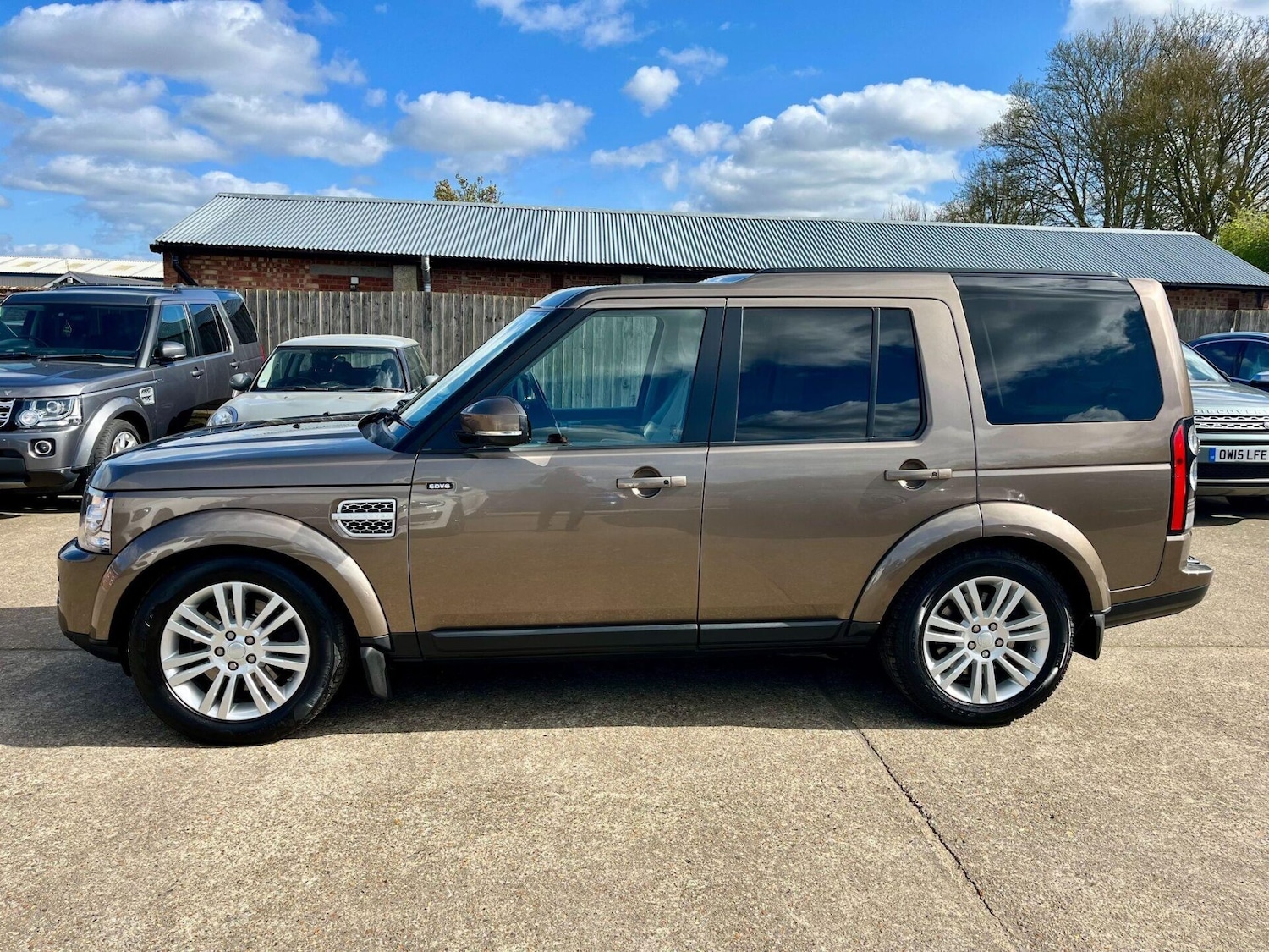 Used Land Rover Discovery 2014 for sale - 78097933: Photo 9