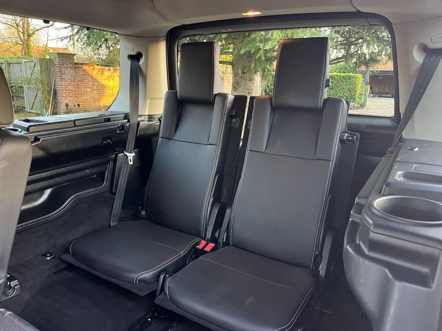 Used Land Rover Discovery 2011 for sale - 77003564: Photo 5