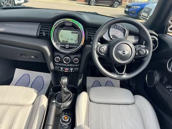 Used MINI Convertible 2016 for sale - 79792102: Photo