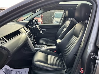 Used Land Rover Discovery Sport 2015 for sale - 77562946: Photo