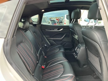 Used Maserati Levante 2017 for sale - 77831887: Photo