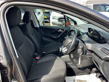 Used Peugeot 208 2019 for sale - 79583510: Photo