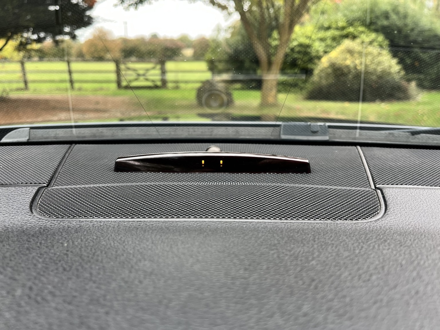 Used Mercedes-Benz E Class 2011 for sale - 76246204: Photo 22