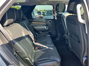 Used Land Rover Discovery 2018 for sale - 78920297: Photo