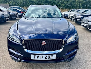 Used Jaguar F-Pace 2017 for sale - 79283323: Photo