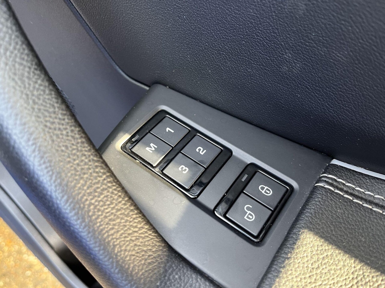 Used Jaguar F-Pace 2018 for sale - 77195247: Photo 17