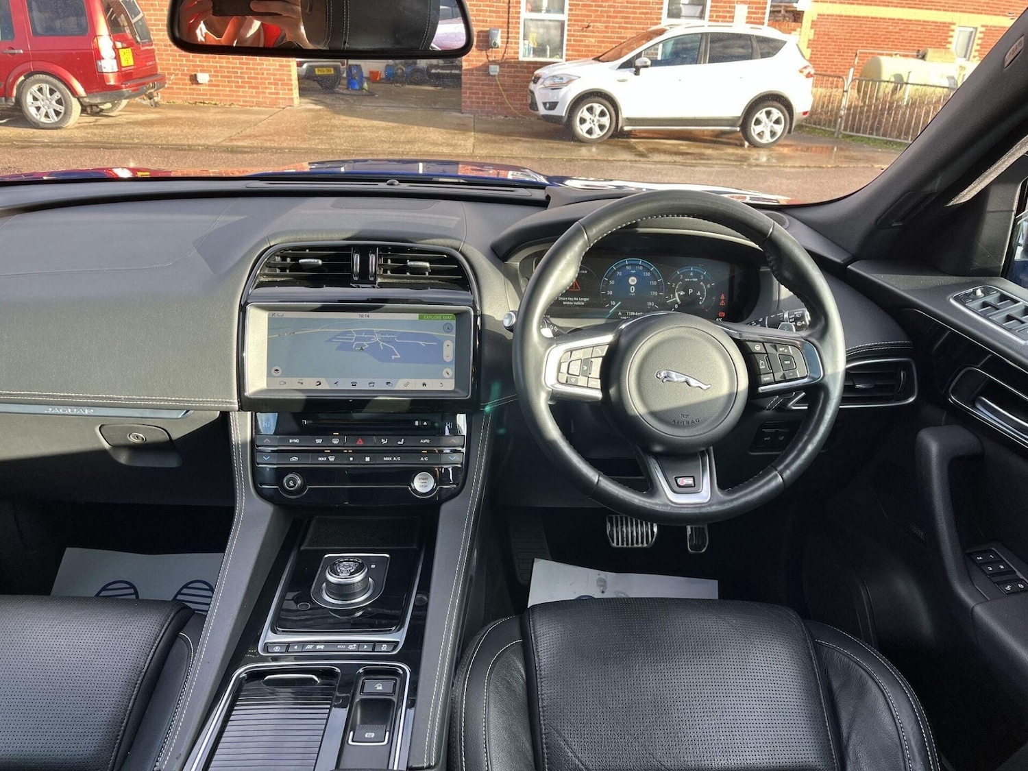 Used Jaguar F-Pace 2018 for sale - 77195247: Photo 5