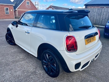 Used MINI Hatch 2019 for sale - 78340299: Photo